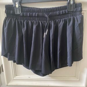 Black Athletic Shorts with Elastic Waistband and Moisture-Wicking Fabric